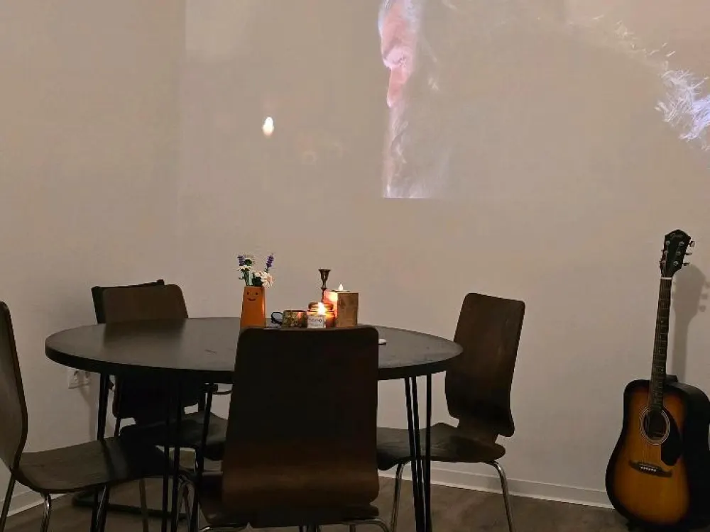 Helle, ruhige 2-Zimmer-Wohnung im Innenhof am Kottbusser Tor
