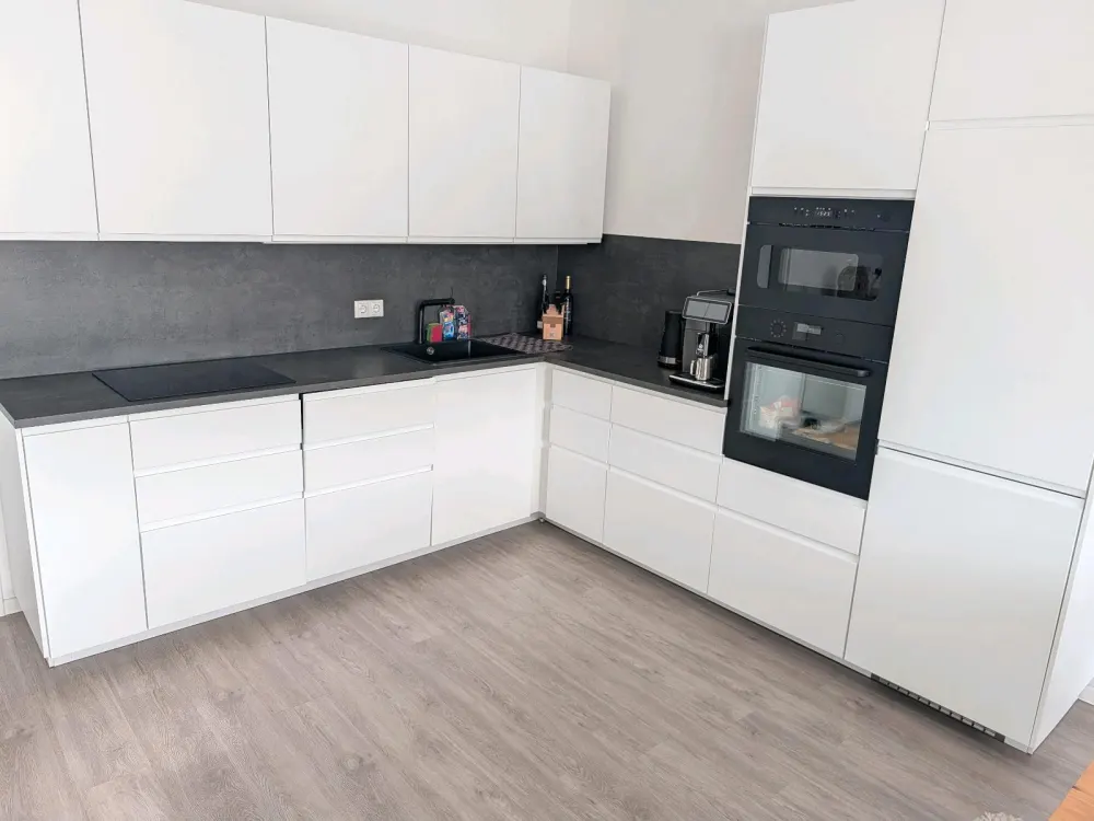 3-Zimmer Wohnung mit Klimaanlage in Walberberg