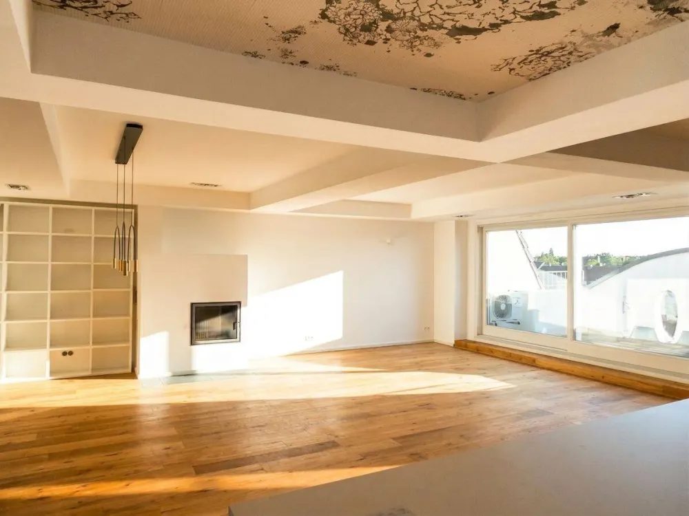 N-Bleiweiß: Exklusive 3-Zi-Mais.-Whg (5.+6.OG mit Aufzug), Dachterrasse, Gaggenau EBK, Stellplatz