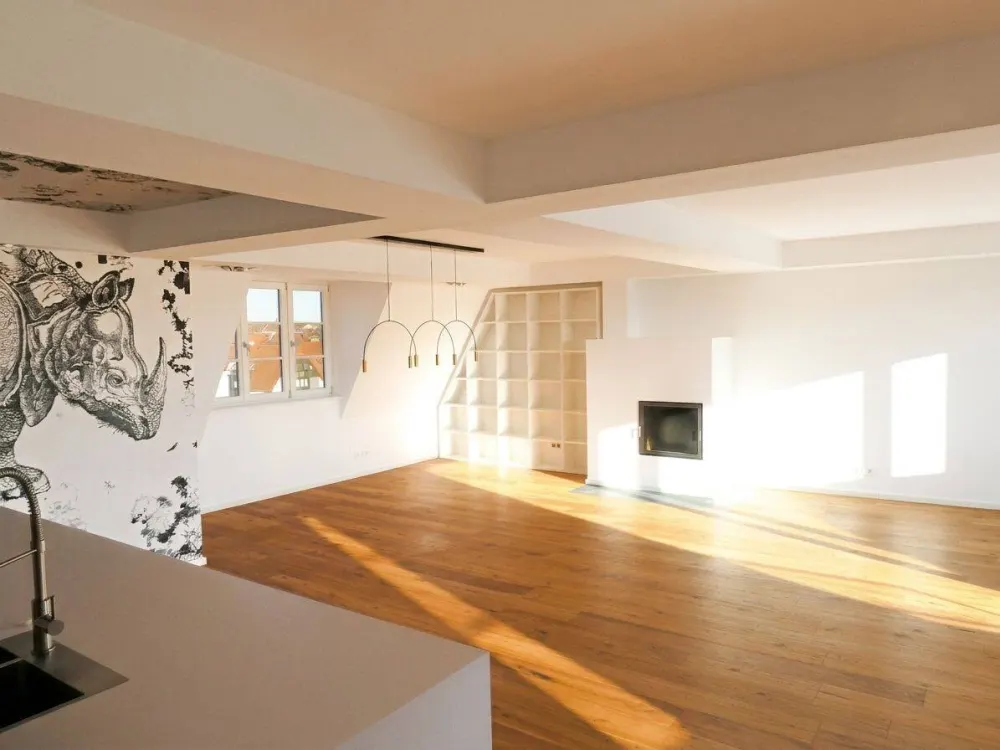N-Bleiweiß: Exklusive 3-Zi-Mais.-Whg (5.+6.OG mit Aufzug), Dachterrasse, Gaggenau EBK, Stellplatz