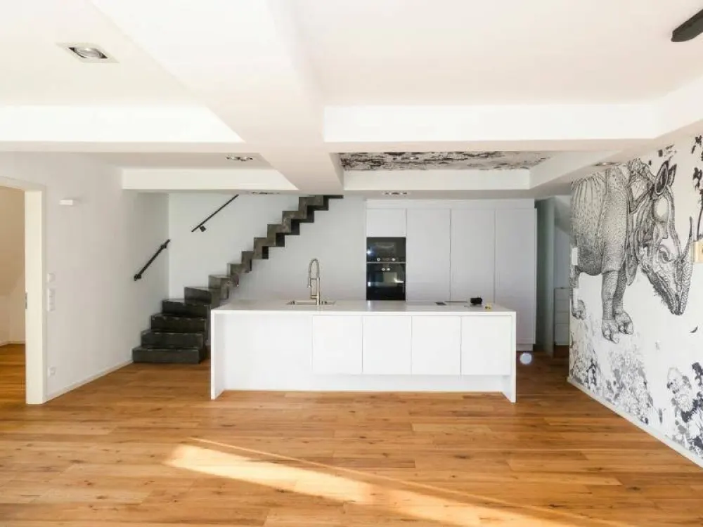 N-Bleiweiß: Exklusive 3-Zi-Mais.-Whg (5.+6.OG mit Aufzug), Dachterrasse, Gaggenau EBK, Stellplatz