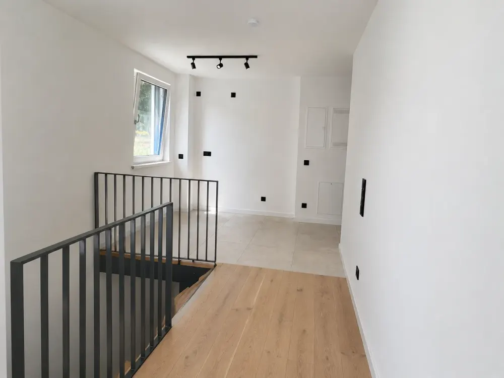 Moderne 2-Zimmer-Wohnung mit großer Terrasse, Komfort trifft Lebensqualität!