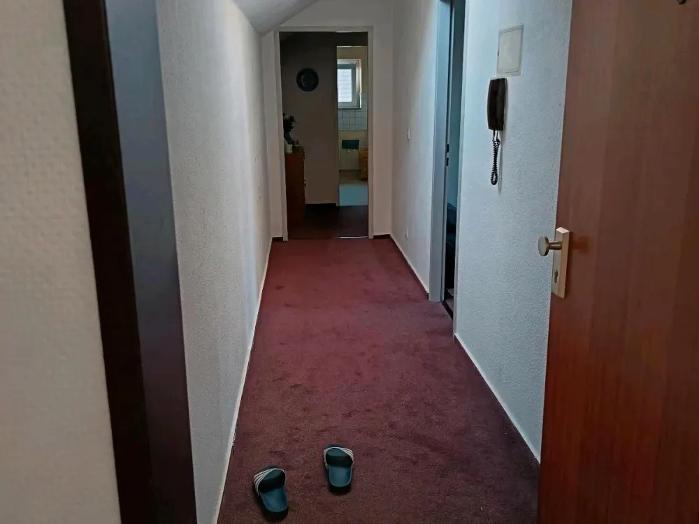 Dachgeschosswohnung (59 m²) in Krefeld - Nachmieter ab 01.09.2026