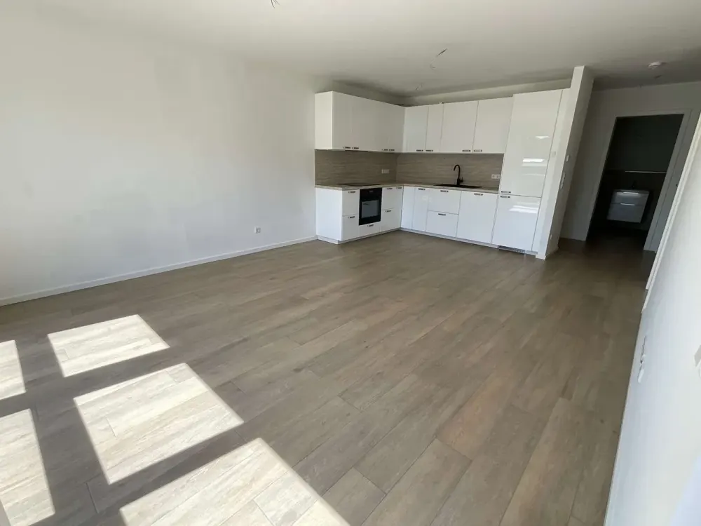 Moderne 4-Zimmer Maisonettewohnung mit neuestem Standard inkl. Einbauküche