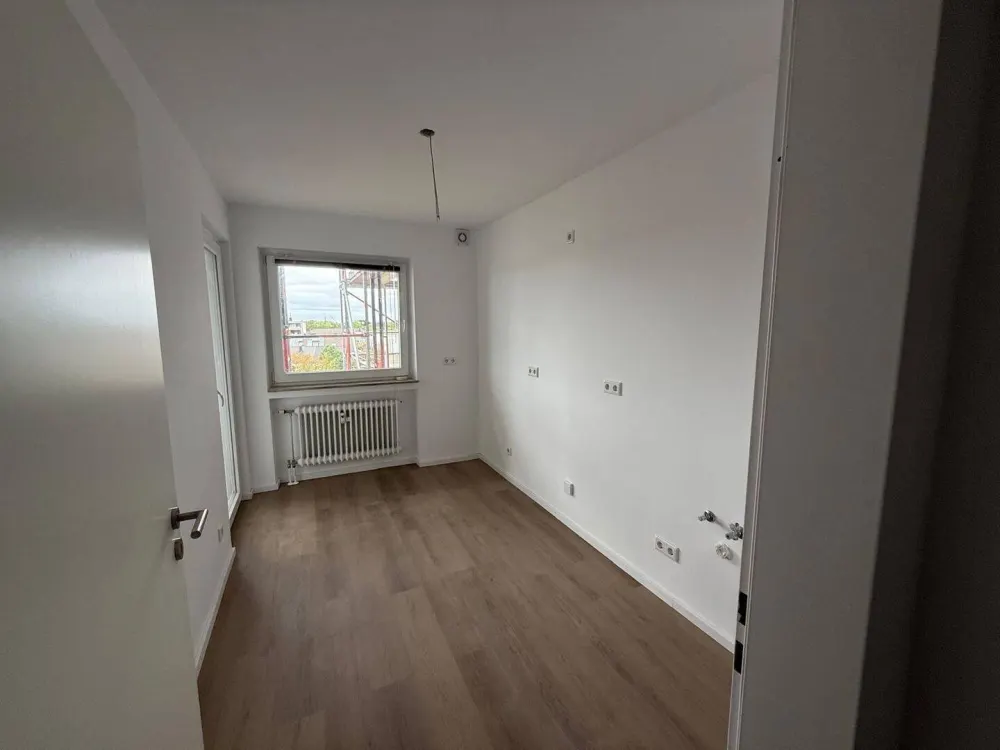 Charmante, lichtdurchflutete 2-Zimmer-Wohnung mit Domblick