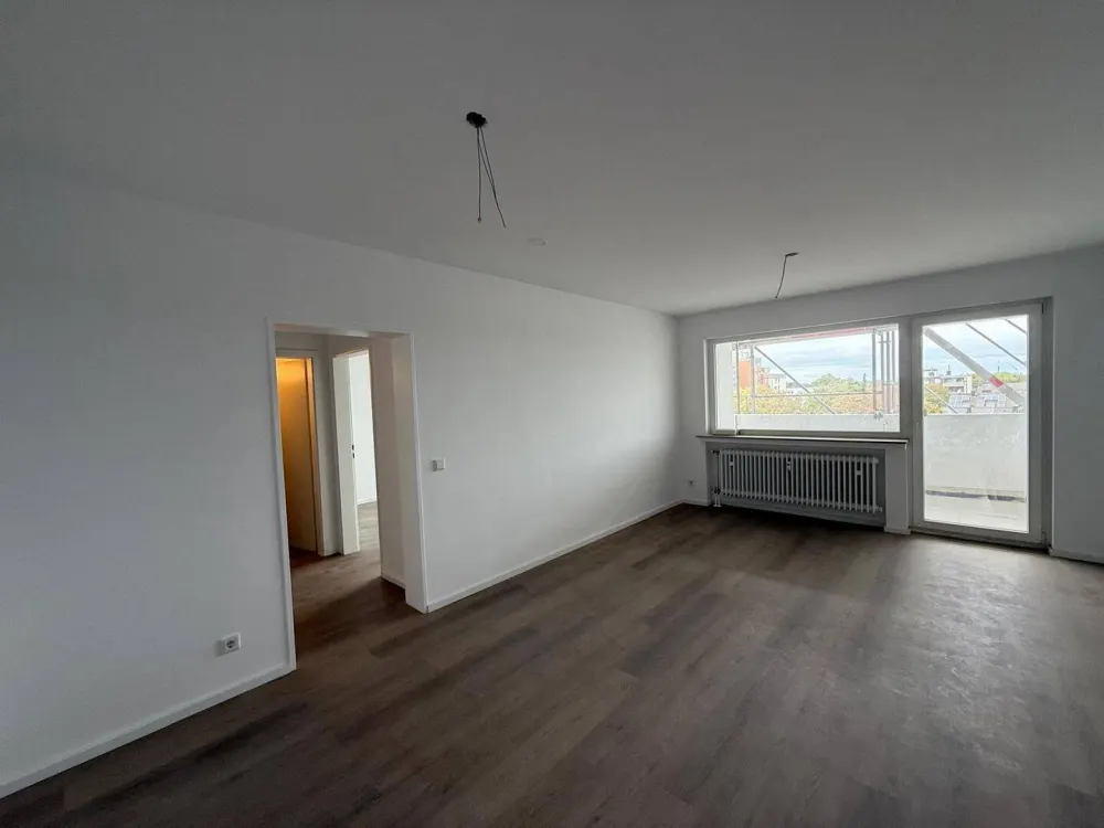 Charmante, lichtdurchflutete 2-Zimmer-Wohnung mit Domblick