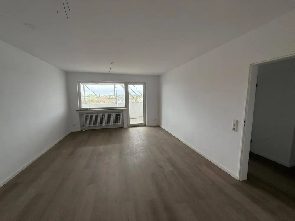 Charmante, lichtdurchflutete 2-Zimmer-Wohnung mit Domblick