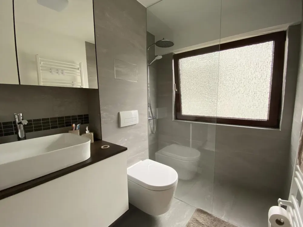 Helle 2-Zimmer-Wohnung mit Balkon und Stellplatz