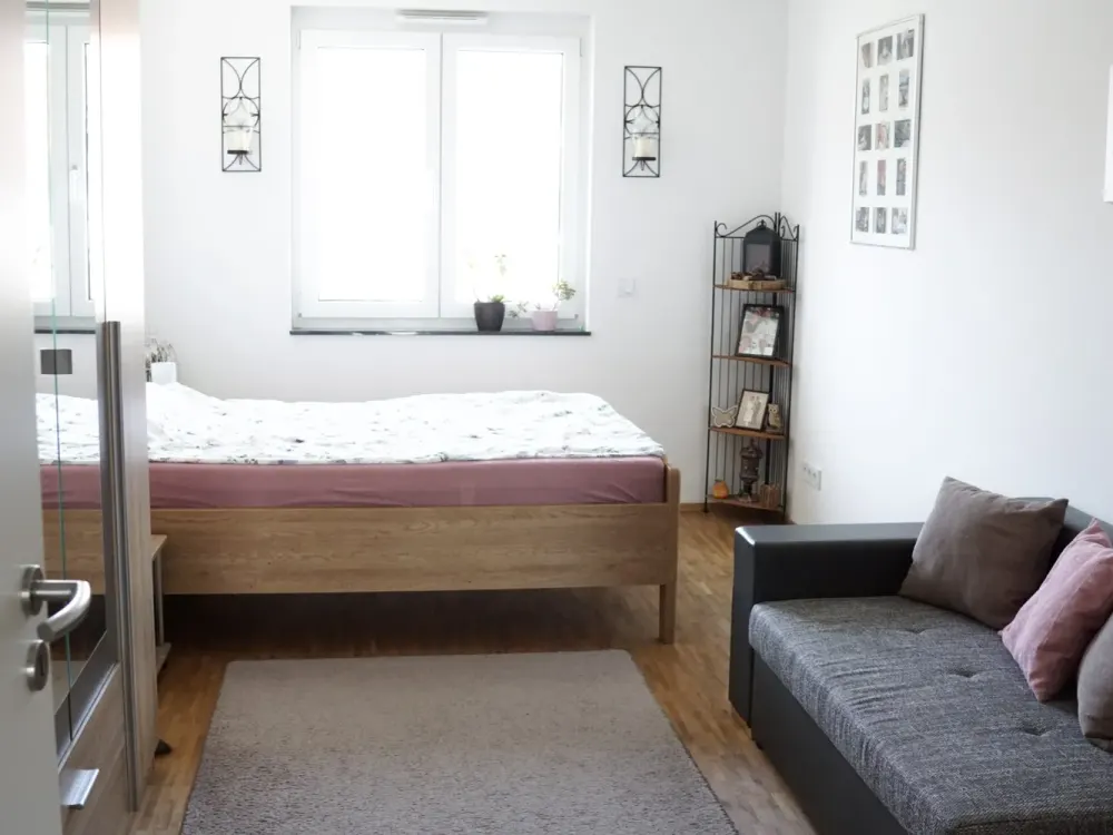 Lichtdurchflutete 4-Zimmer-Wohnung mit Balkon in Hanau mit Top-Lage