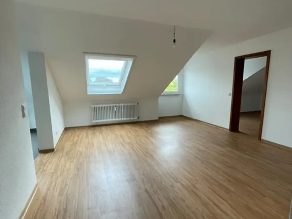 Gemütliche und helle Dachgeschosswohnung