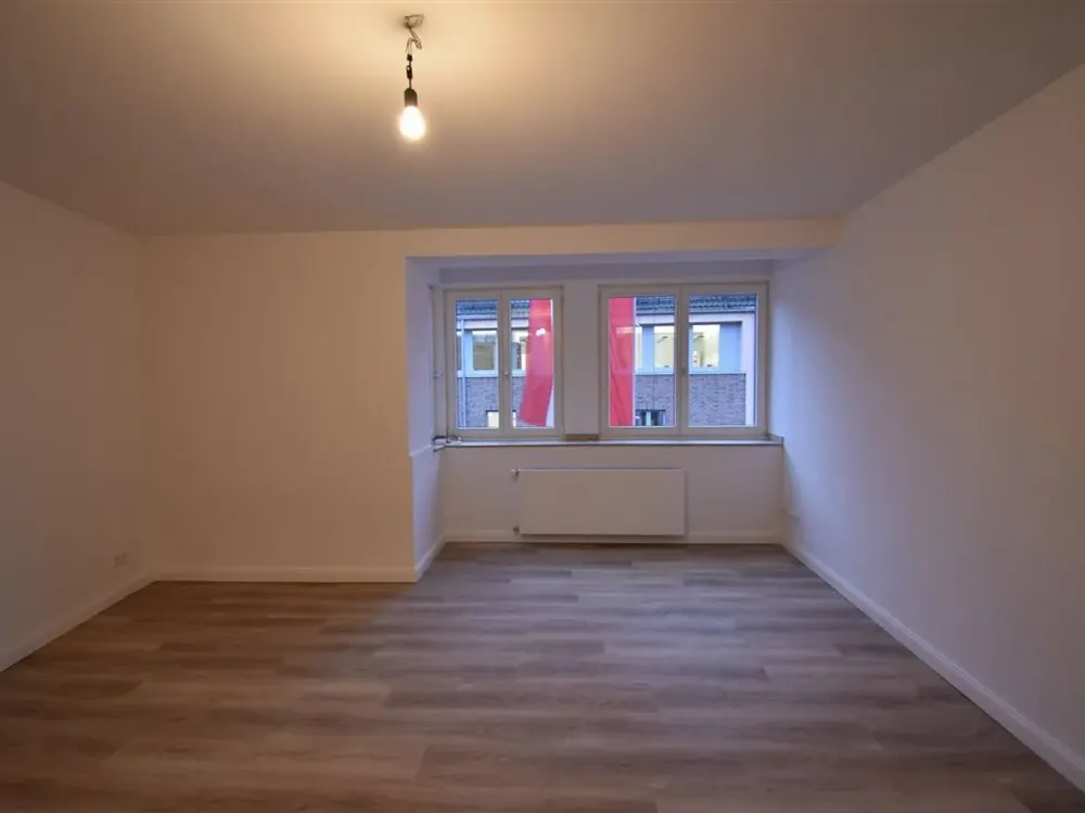 Singles aufgepasst! Renoviertes Apartment in der Düsseldorfer Altstadt