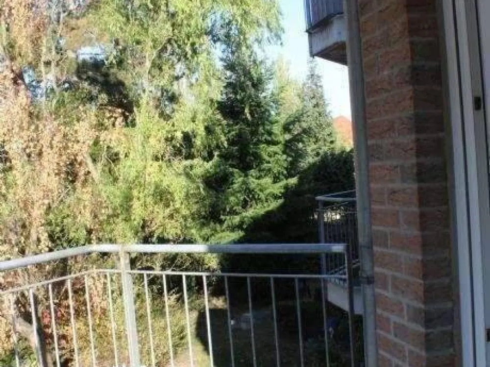 +++SCHÖNE LAGE+++2-ZIMMER+++BALKON+++HELL+++TOP GRUNDRISS+++BEGRÜNTER INNENHOF+++STELLPLATZ+++