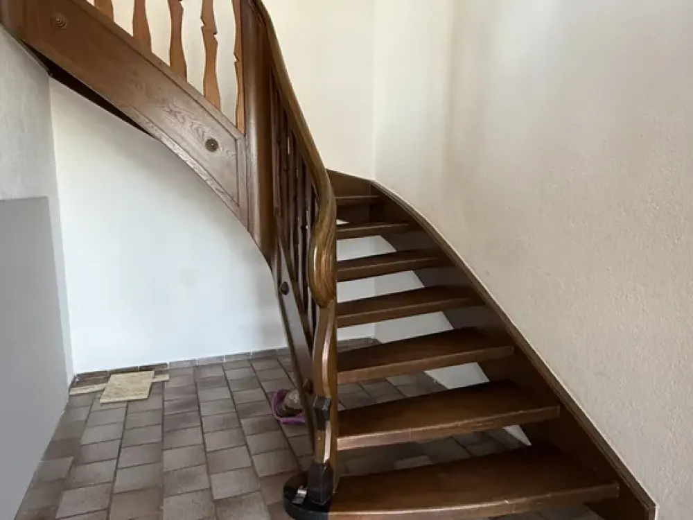 Große 3 Zimmer Wohnung