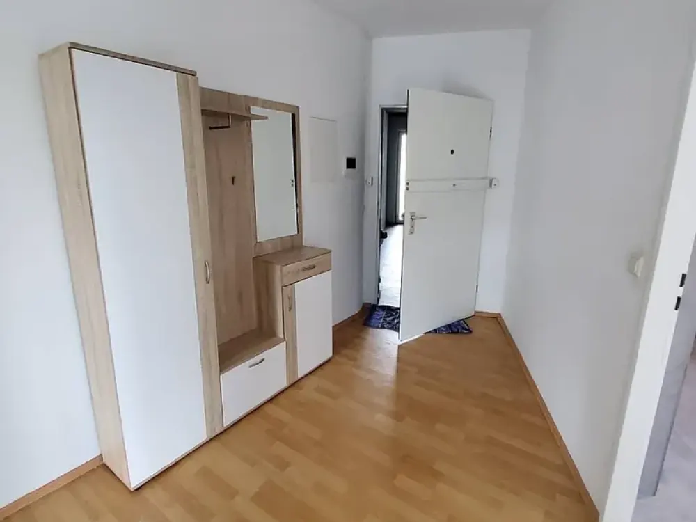 Möblierte 3-Zimmer-Wohnung mit Balkon in Lichterfelde