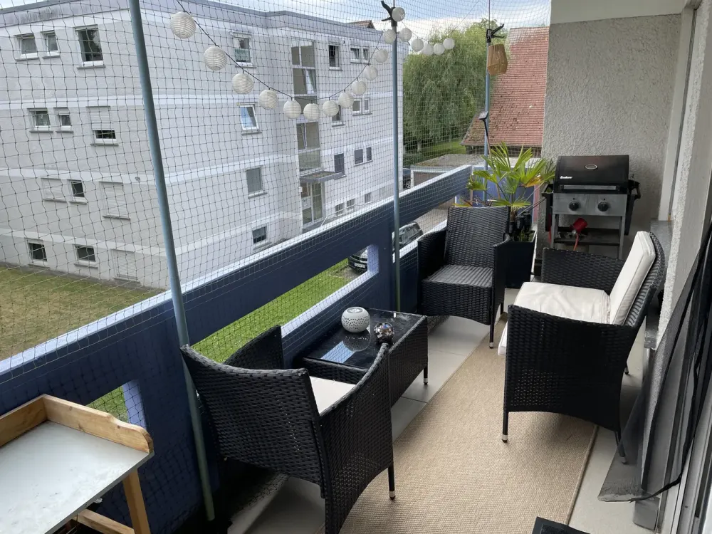 3-Zimmer-Wohnung Elektrische Garage + Stellplatz + Aufzug