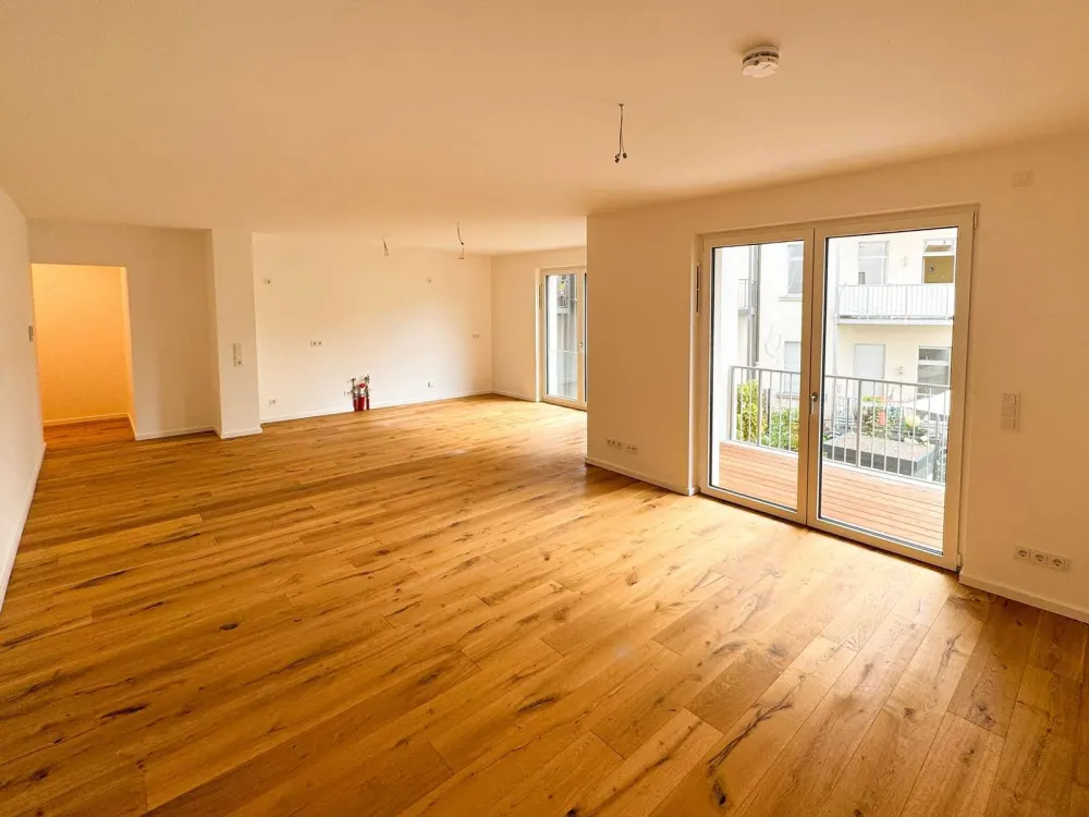 TOP-Lage - 4 Zimmer | 2 Bäder | 2 Balkone | Tiefgarage