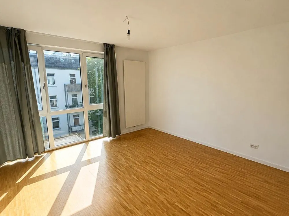 Grindelallee: Moderne 2-Zimmer-Wohnung Loftcharakter zwei Balkone