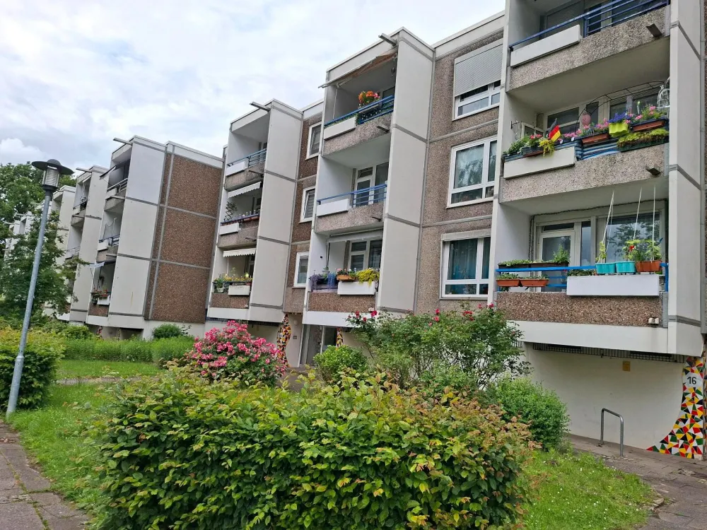 Drei-Zimmer-Wohnung in Garbsen zu vermieten.