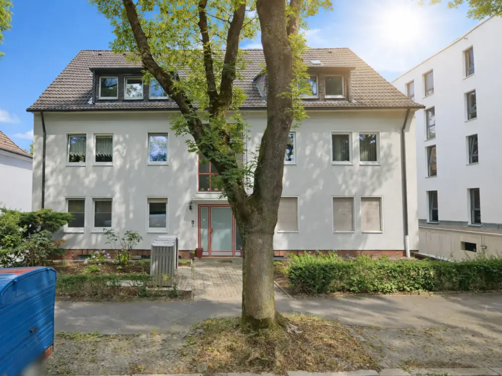 Großzügige DG-Wohnung