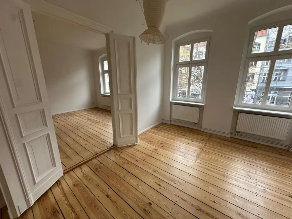 Saniert: Wunderschöne Altbau-Wohnung mit 3 Zimmern