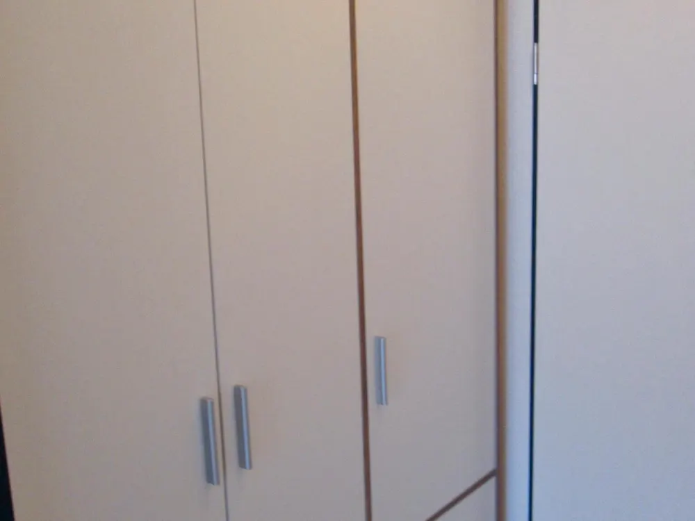 Helle, voll möblierte 1-Zimmer-Wohnung in ruhiger zentraler Lage
