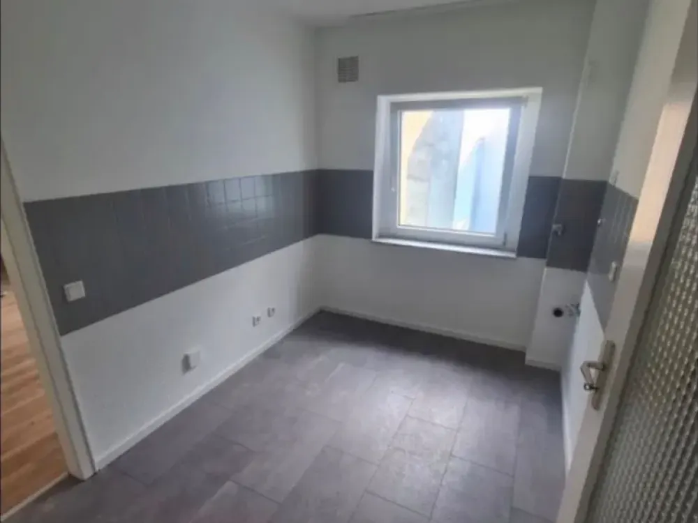 Nice Apartment Seeks New Tenant