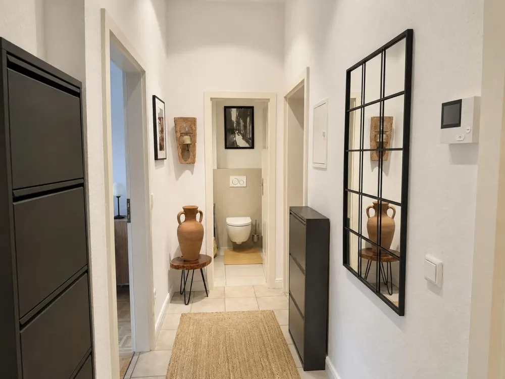 2- Zimmer Terrassen Altbauwohnung in Pempelfort