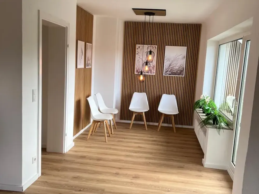 Helle und moderne 2-Zimmer Wohnung zu vermieten! Provisionsfrei!