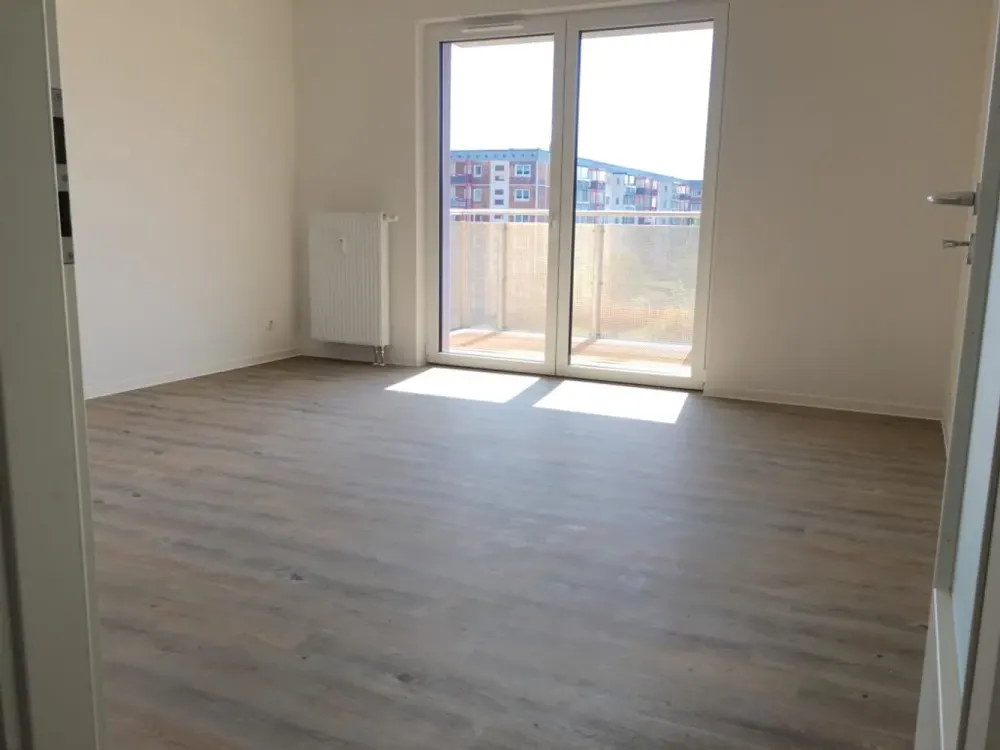 Schöne 3-Raum-Wohnung mit Tageslichtbad und Aufzug!