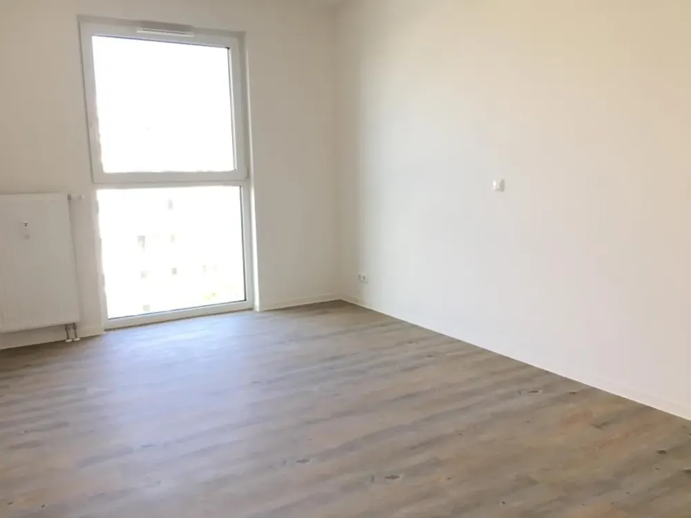 Schöne 3-Raum-Wohnung mit Tageslichtbad und Aufzug!