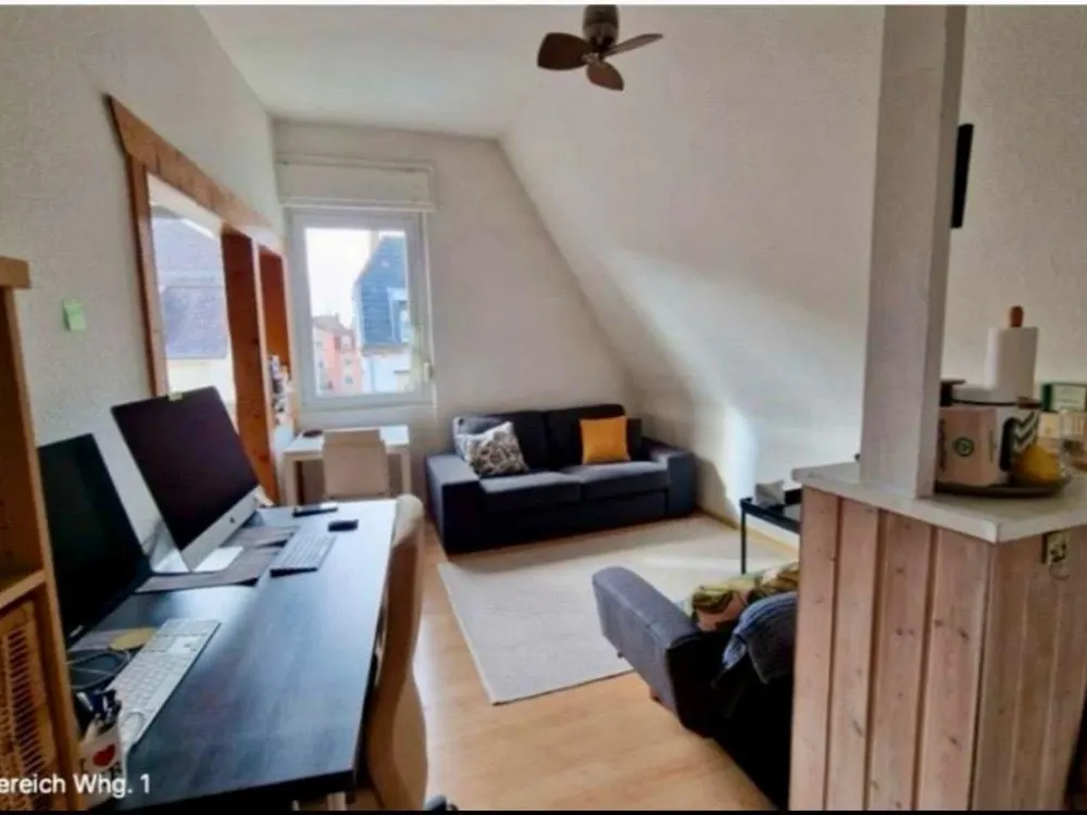 Charmantes 1,5-Zimmer-Altbau-Apartment, ca. 34 m²