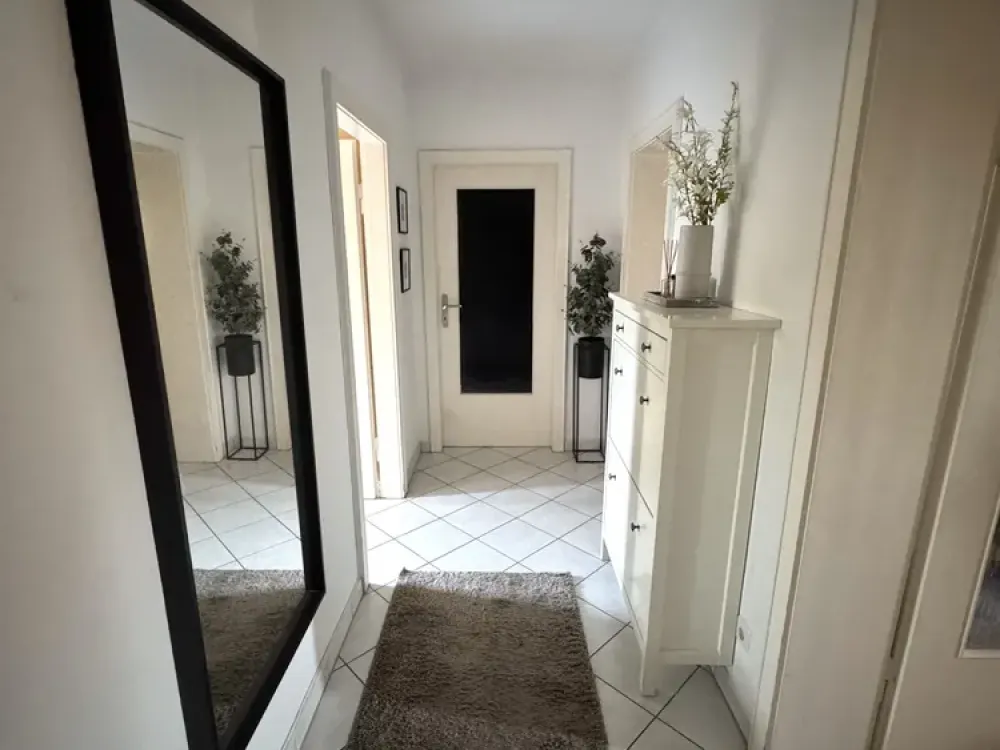 3 Zimmer Wohnung mit Balkon und Einbauküche in Hannover