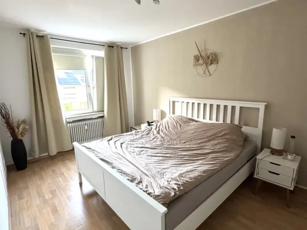 3 Zimmer Wohnung mit Balkon und Einbauküche in Hannover