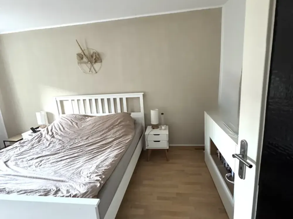 3 Zimmer Wohnung mit Balkon und Einbauküche in Hannover
