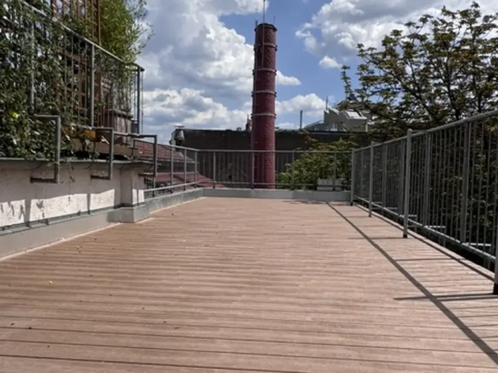 Exklusive Maisonettewohnung mit großer Dachterrasse für Nachtschwärmer