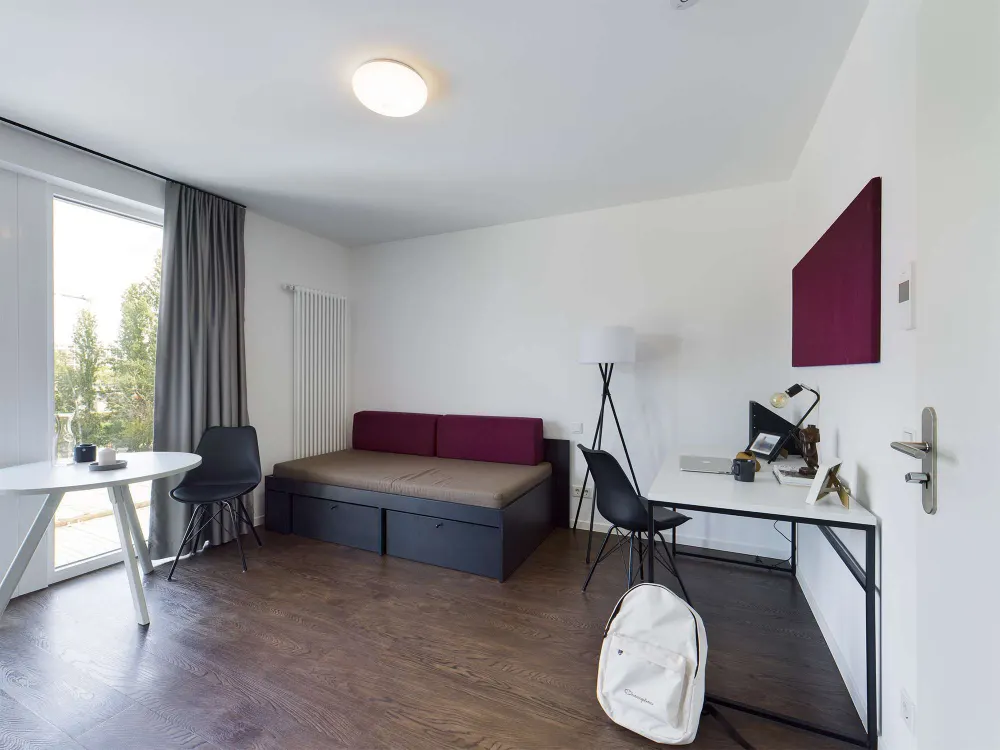 DIE ZIMMEREI | Zentral in Mitte: Möblierte Wohnung - ideal für Young Pros | Maxi Bude