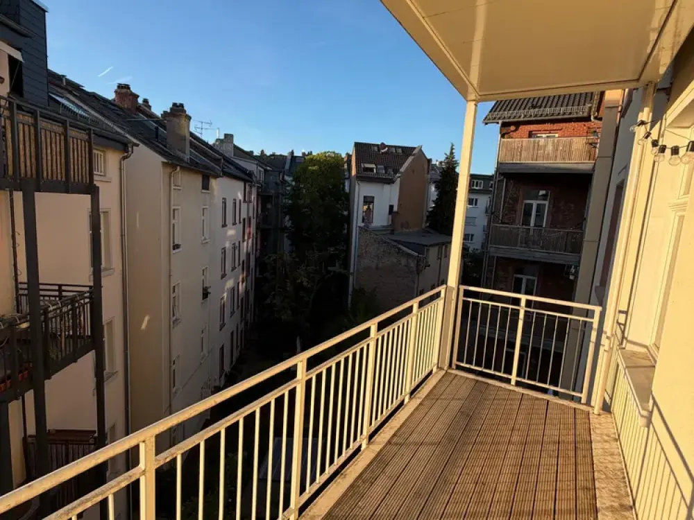 Stilaltbau - 4 Zimmer auf der Bergerstr / Merianplatz ! Grosser Balkon