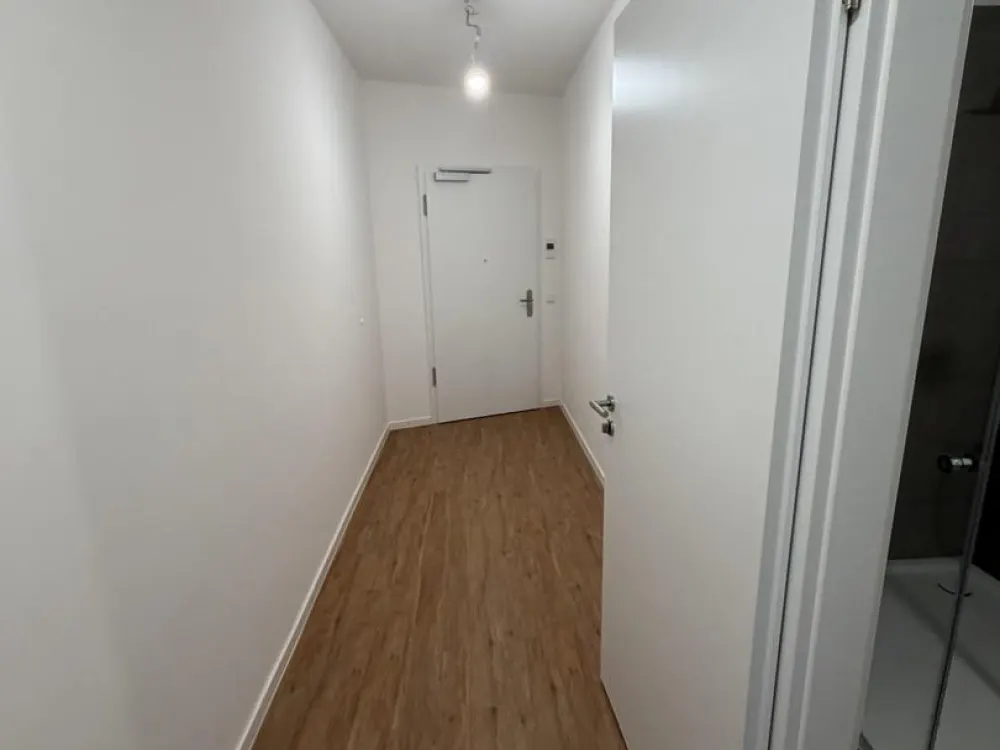 Erstbezug 2-Zimmer-Neubauwohnung | Terrasse, Einbauküche, Keller