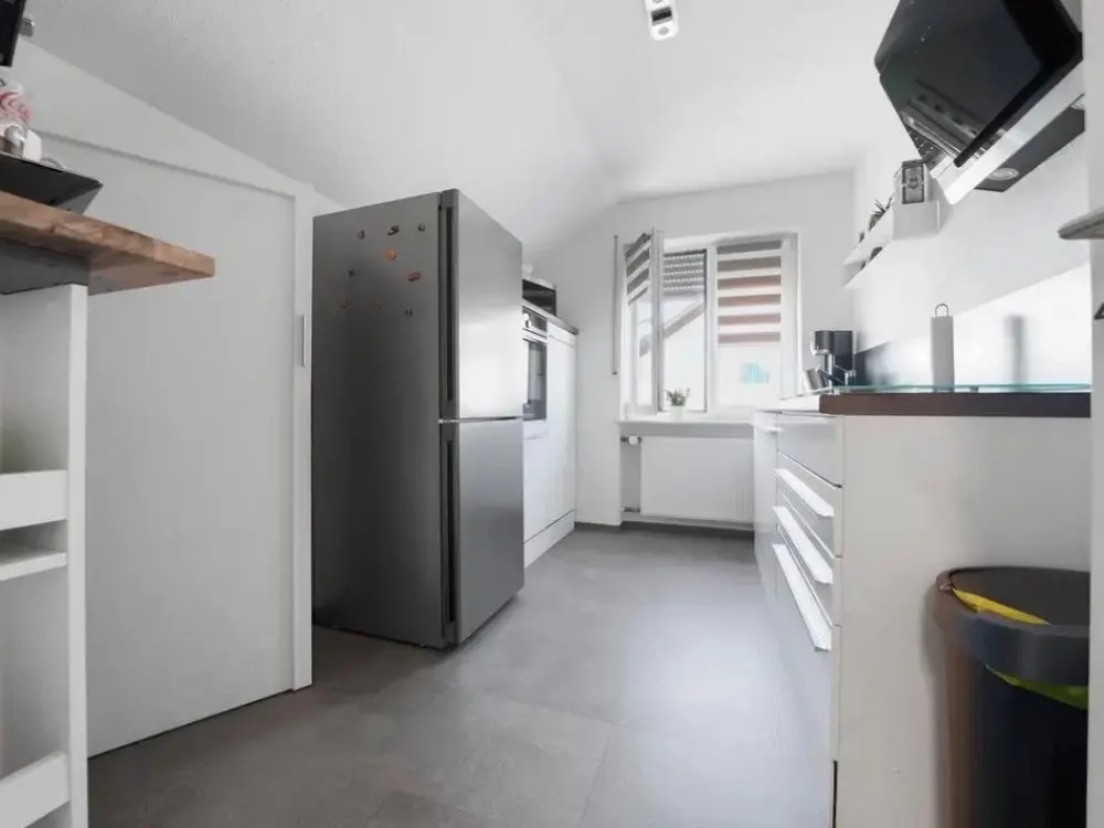 Moderne DG- Wohnung in Wörth