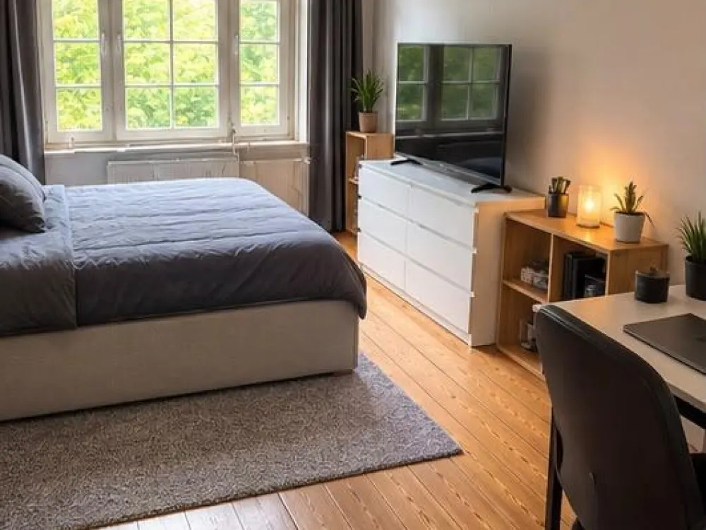 2-Room Apartment with Balcony and Fitted Kitchen - Hamburg-Barmbek