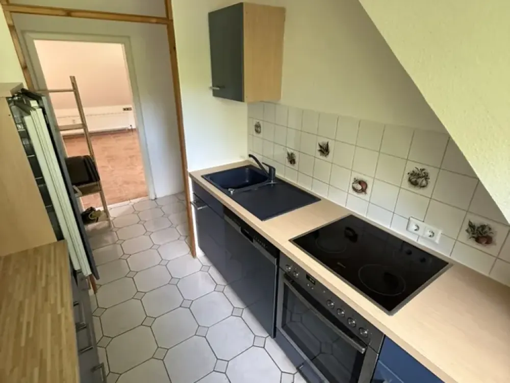 Wohnen mit Charakter: 2,5-Zimmer-Dachgeschosswohnung in Quickborn