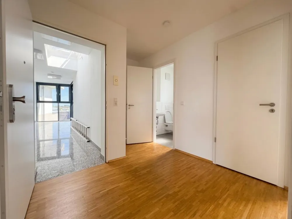 Exklusive 2-Zimmer-Penthousewohnung in Kaiserbrunnen - Wentzel Dr. !!