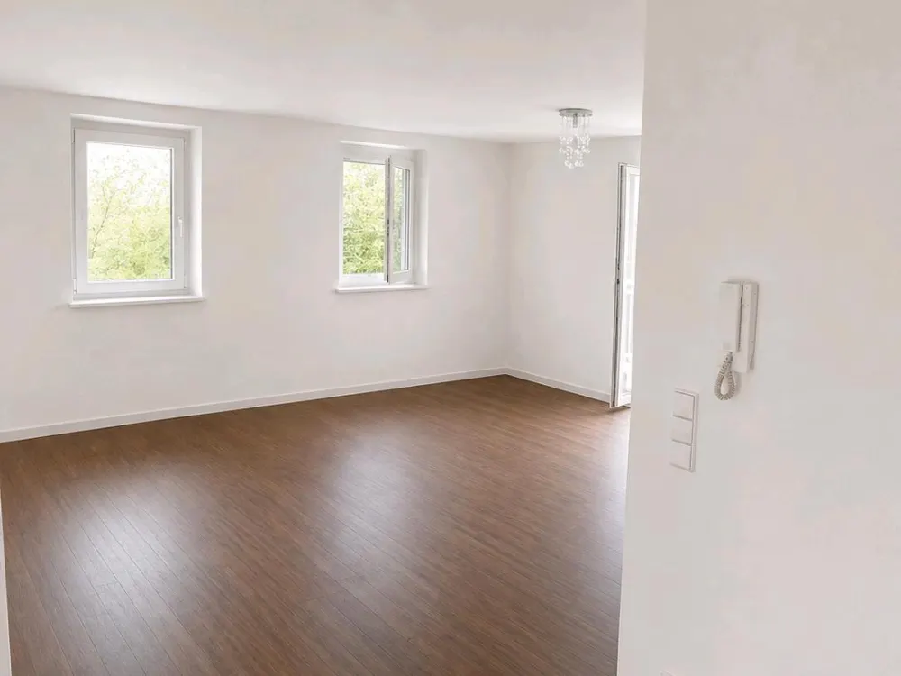3,5-Zimmer-Wohnung mit Veranda und Garage