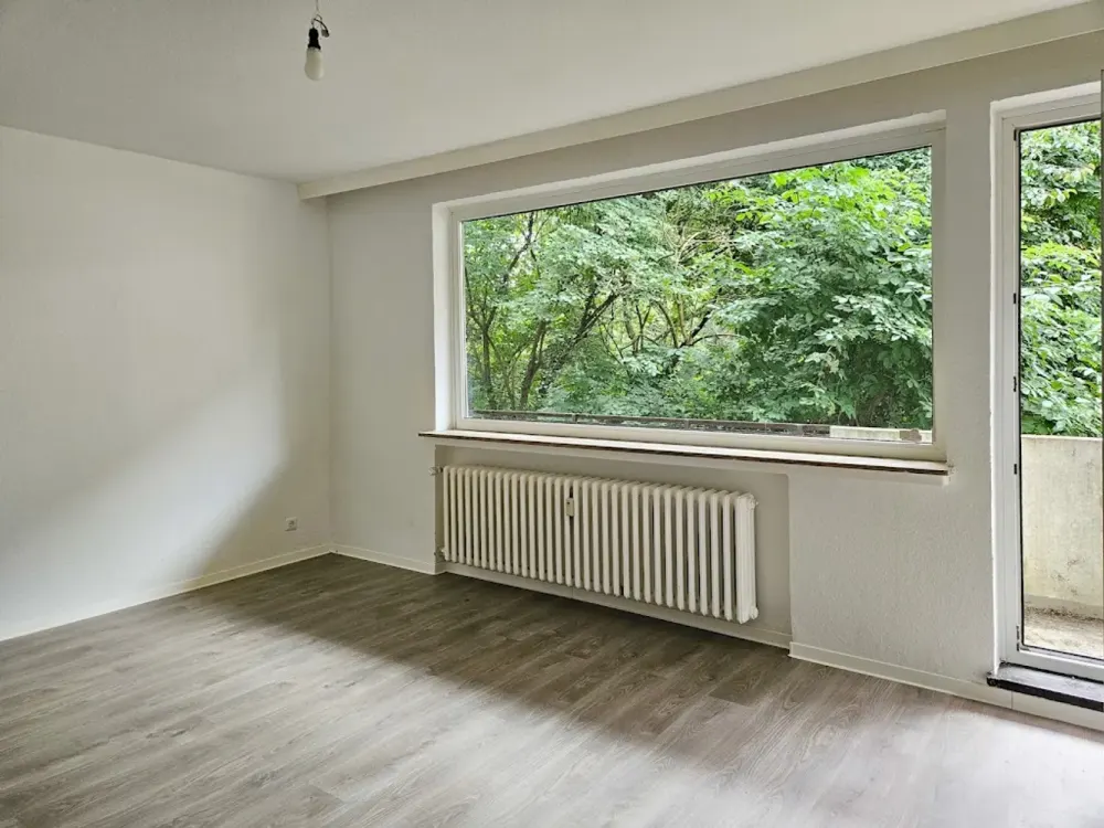 Nachmieter: innen gesucht: 2-Zimmer-Wohnung mit Balkon in Hemelingen - ab dem 01.10.26