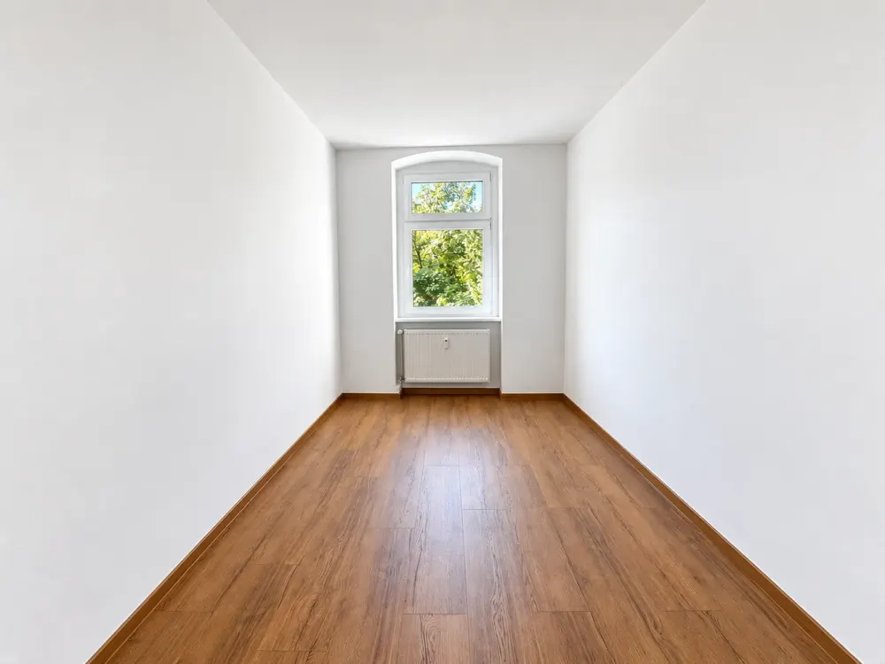 Erstbezug nach Kernsanierung - gut geschnittene 3-Zimmer-Wohnung mit offener Wohnküche
