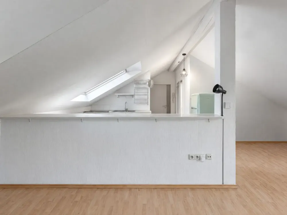 Living with Loft Character - 2-Room Attic Apartment with Balcony & Fitted Kitchen in Paderborn-Dahl