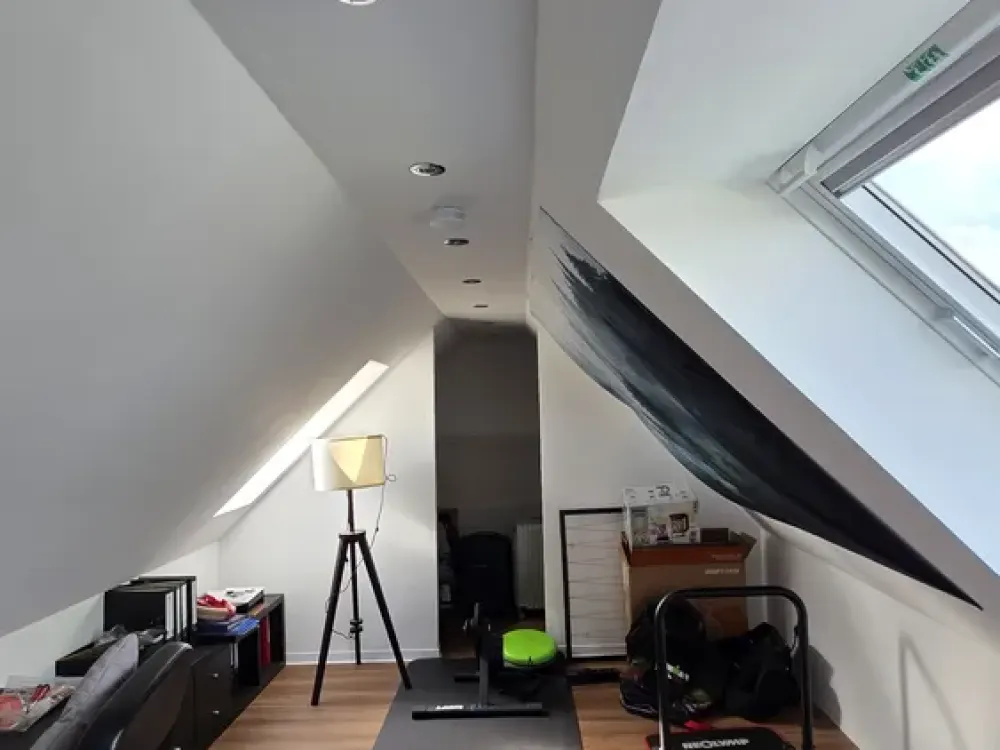 2-Zimmer-DG-Wohnung mit ca. 52 m² Wohnfläche + ausgebautem Spitzboden (ca. 22,6 m²)