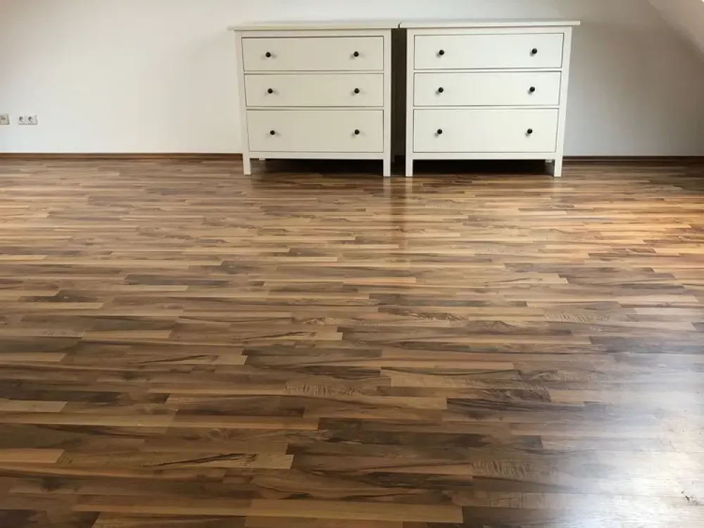 Modernisierte 1-Zimmer-Wohnung in Bremen Fesenfeld