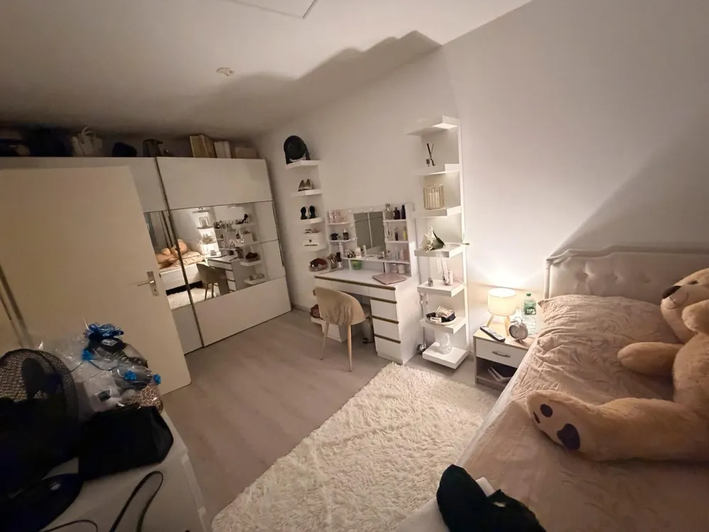 Schöne 2-Zimmer-Wohnung gegen 3-Zimmer-Wohnung :)