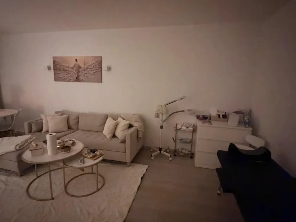 Schöne 2-Zimmer-Wohnung gegen 3-Zimmer-Wohnung :)